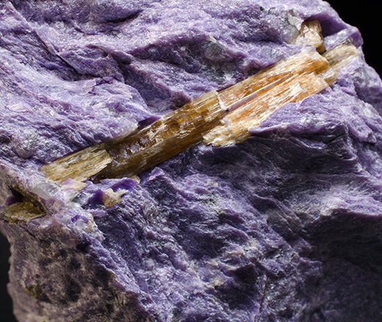 Tinaksite - Murunskii Massif, Chara and Tokko Rivers Confluence, Aldan Shield, Saha Republic ,Yakutia, Eastern-Siberian Region, Russia - Type Locality