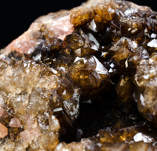 Correianevesite with Hureaulite - Jocao pegmatite, Galil�ia, Doce valley, Minas Gerais, Brazil