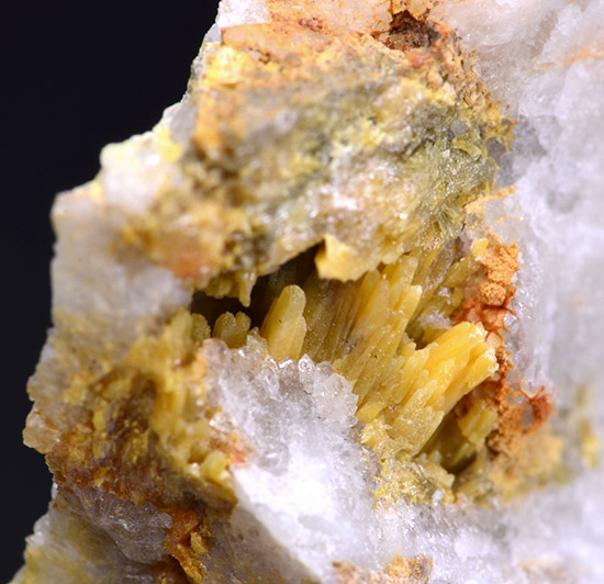 Paratellurite - La Bambolla Mine - Moctezuma - Sonora - Mexico