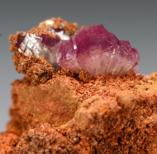 Adamite var. Manganoan - Ojuela Mine - Mapimi - Durango - Mexico