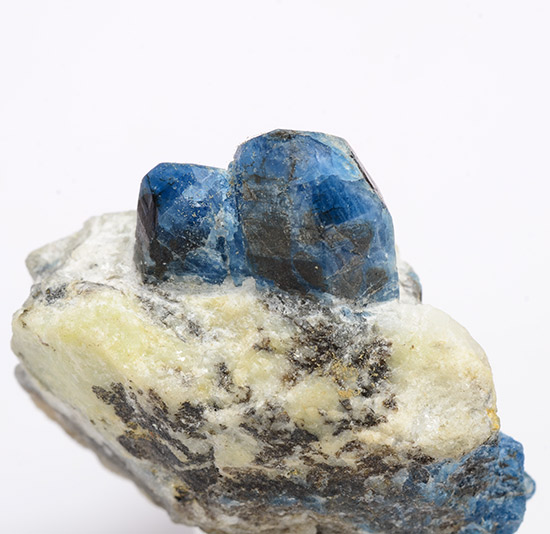 Afghanite - Lapislazuli mine - Sar-e-sang - Badakhshan - Afghanistan