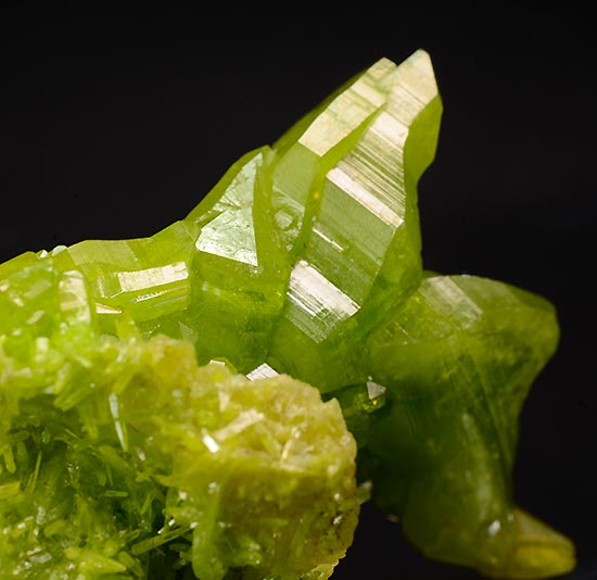 Pyromorphite - Daoping Mine - Gongcheng Co. - Guilin pref.- Guangxi Zhuang Autonomous Region - China