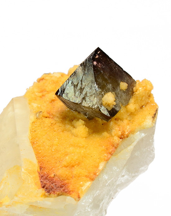 Scheelite on Quartz - Yaogangxian Mine - Chenzhan - Yizhang Co. - Hunan Prov. - China