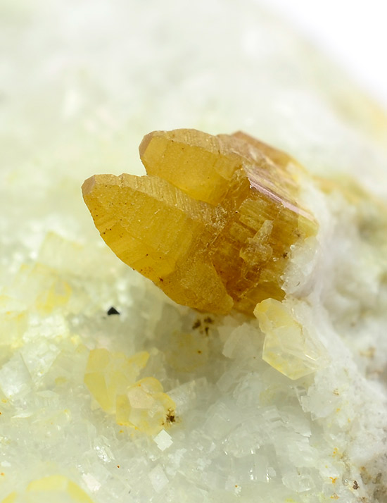 Parisite-(Ce)/Sinchisite-(Ce) - Trimouns - Luzenac - Ariege - France