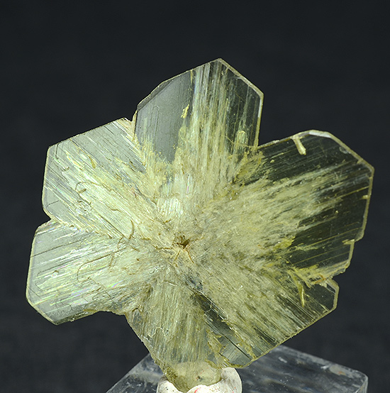 Chrysoberyl - Lac Alaotra Chrysoberyl Pegmatites, Ambatondrazaka District, Alaotra-Mangoro Region, Toamasina Province, Madagascar