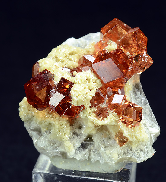 Spessartine - Escondido pegmatite, Conselheiro Pena, Minas Gerais, Brazil