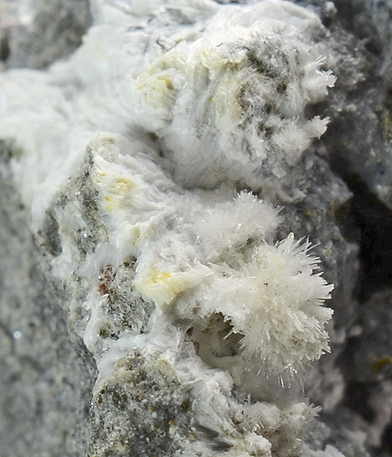 Lokkaite-(Y) - Mitsukoshi, Hizen-cho, Karatsu City, Saga, Japan