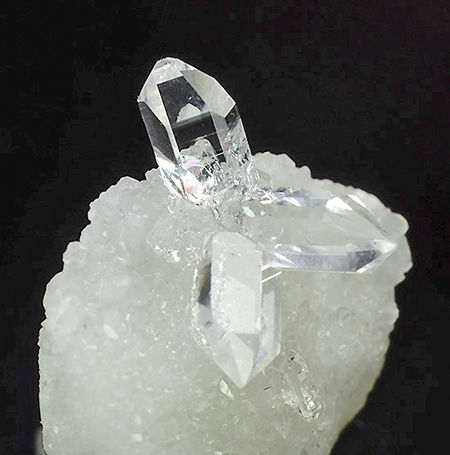 Quartz over marble - Fantiscritti quarry - Carrara - Apuan Alps - Massa Carrara prov. Tuscany - Italy