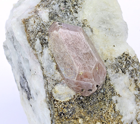 Zircon - Gridone - Limidario Mt., Centovalli, Ticino (Tessin), Switzerland