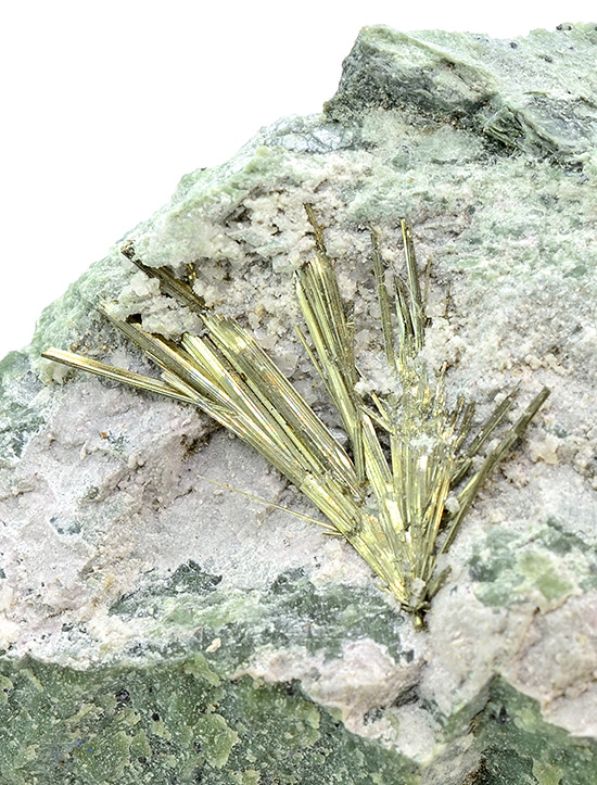 Millerite - Saranovskii Mine, Saranovskaya Village, Gornozavodskii District, Perm Krai, Russia