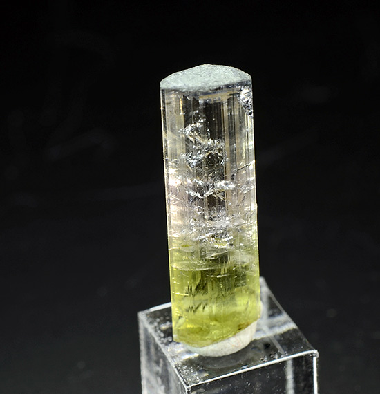 Elbaite - Grotta d'Oggi, San Piero in Campo, Campo nell'Elba, Elba Island, Livorno Province, Tuscany, Italy (TL)