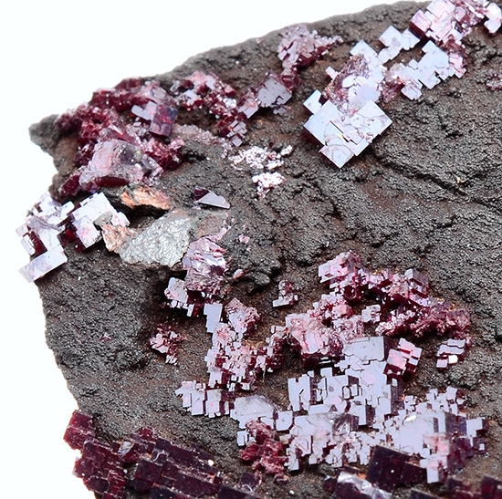Cuprite - Ray Mine, Scott Mountain, Pinal County, Arizona, USA