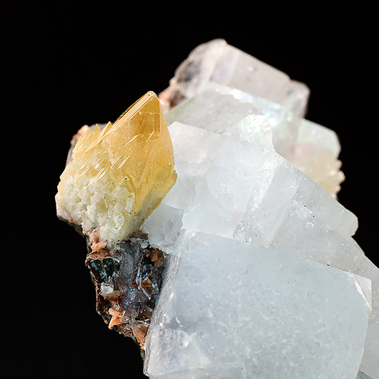 Powellite - Nasik - Maharastra - India
