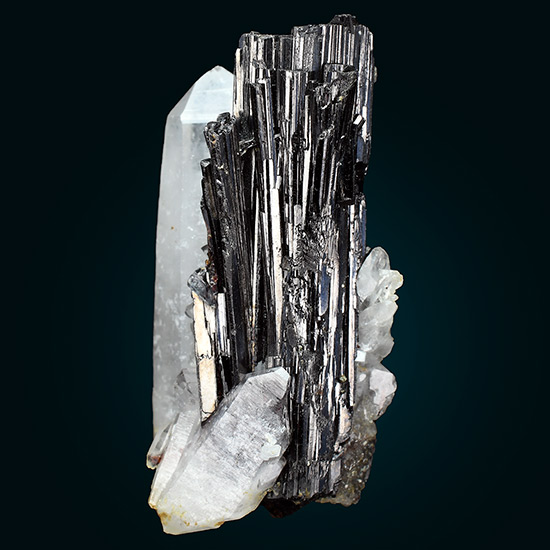 H�bnerite and quartz - Pasto Bueno District - Peru