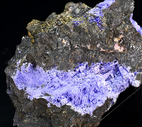 Phosphosiderite -  Sapucaia do Norte, Galil�ia, Minas Gerais, Brazil