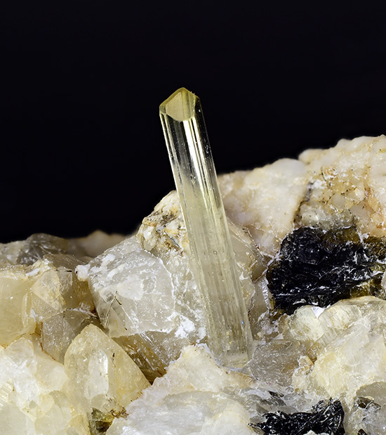 Elbaite - Grotta d'Oggi, San Piero in Campo, Campo nell'Elba, Elba Island, Livorno Province, Tuscany, Italy (TL)