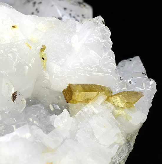 Parisite-(Ce)/Sinchisite-(Ce) - Trimouns - Luzenac - Ariege - France