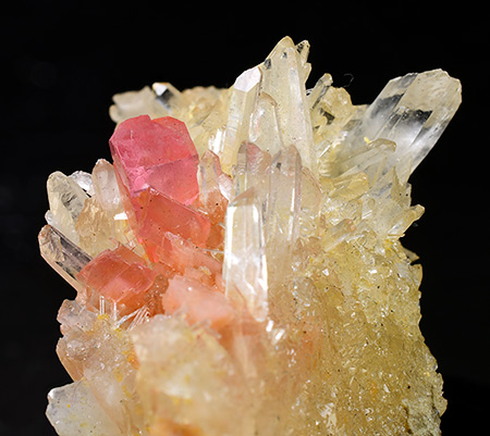 Rhodochrosite - Huayllapon mine, Pasto Bueno, Ancash, Peru