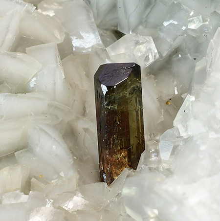 Allanite-(Ce) -  Trimouns Talc Mine, Luzenac, Ari�ge, Midi-Pyr�n�es, France