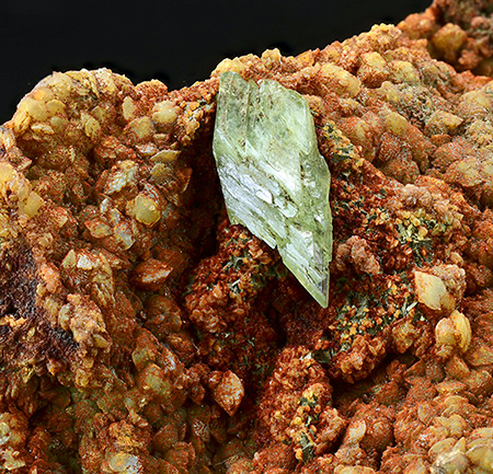 Ludlamite - Huanuni mine, Huanuni, Dalence Province, Oruro Department, Bolivia